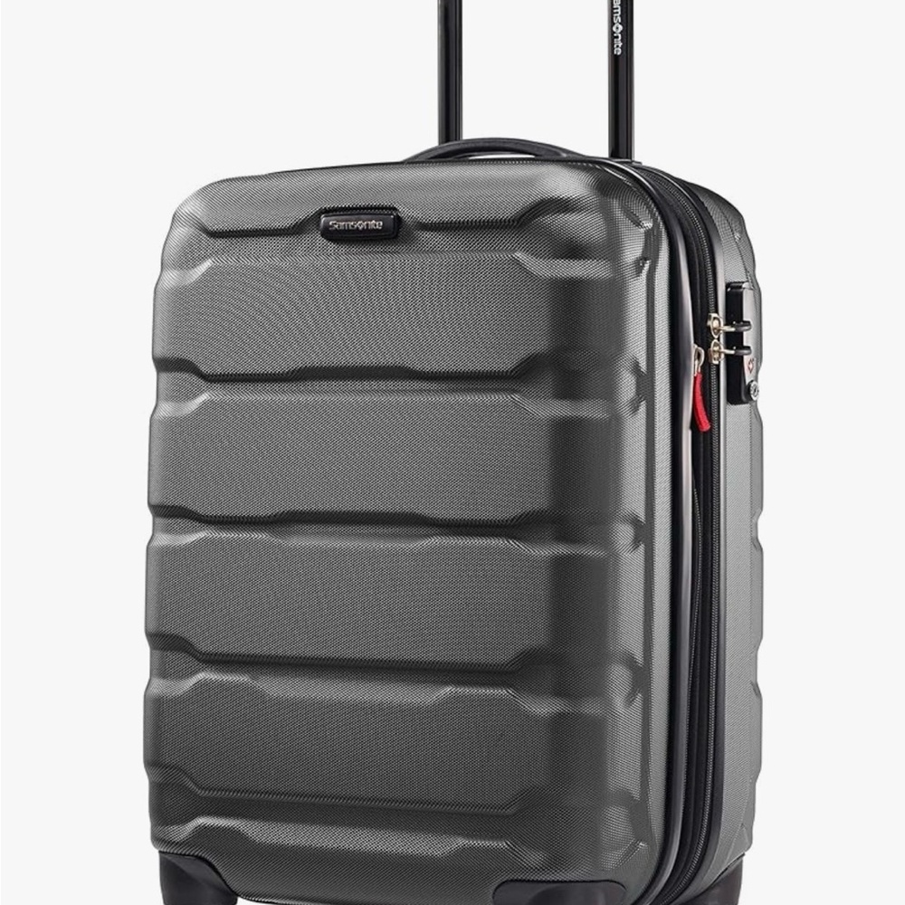 Samsonite Black Hardshell Spinner Suitcase